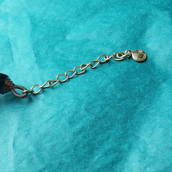 Liz Claiborne Black and Gold Necklace - Picture 3 of 4